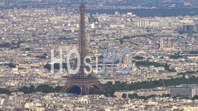 Tour Eiffel Et Les Invalides, Vue Par Hélicoptère