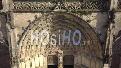 Cathédrale De Bazas En Gironde - Vidéo Drone