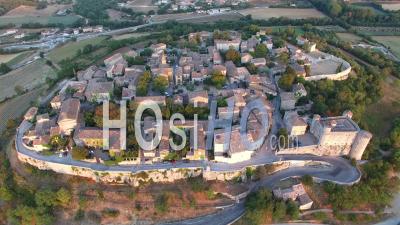 Lussan Et Mont Bouquet - Vidéo Drone