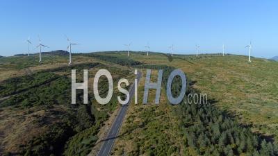 Parc éolien Énergie électrique Durable - Drone - Île De Madère Vidéo Portugal - Vidéo Drone
