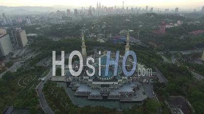 Masjid Wilayah Persekutuan Mosque Kuala Lumpur, Malaysia City Skyline Drone Video - Video Drone Footage