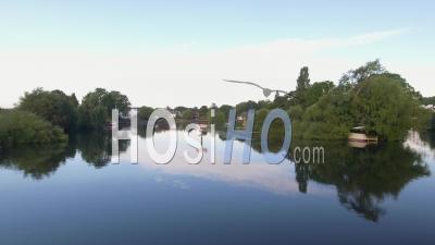 Marlow Et La Tamise Au Royaume-Uni - Vidéo Drone