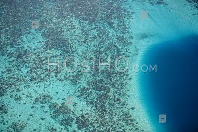 Tropical Ocean Surf Tahiti Islands Of French Polynesia - Aerial Photography