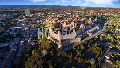 Ville Et Remparts De Carcassonne, Vu Par Drone - Photographie Aérienne
