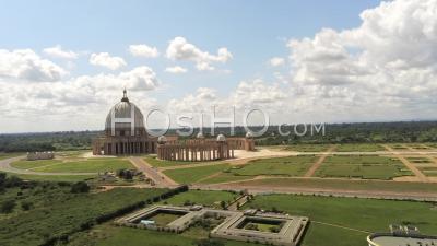 Basilique De Yamoussoukro – Vidéo Drone
