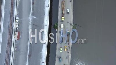 Sur Le Nouveau Pont De Douala En Construction - Vidéo Drone