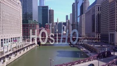 Aerial View Over The Chicago River In Downtown Chicago - Video Drone Footage