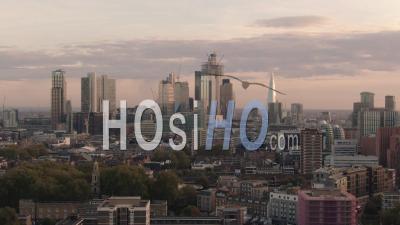 La Ligne D'horizon De La Ville De Londres Depuis Le Nord -Vidéo Drone