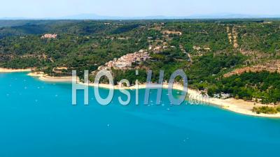 Village Et Lac De Sainte-Croix, En Provence, Vidéo Drone