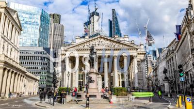 La Bourse Royale Près De La Banque D'angleterre, Dans La Ville De Londres