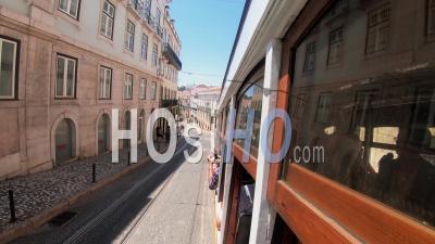 Hyper Lapse D'un Tramway En Mouvement à Lisbonne