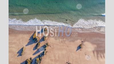 Top Down Drone View Over Sandy Beach In Scotland - Photographie Aérienne
