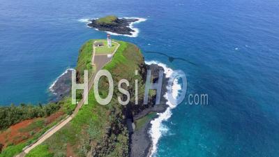 Phare De Kilauea Et Refuge Faunique En Drone