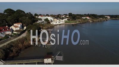 Port De Pornic Au Bord De La Mer - Vidéo Drone
