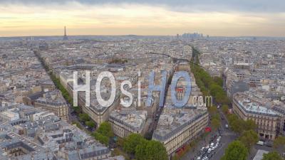 Place De La Republique à Paris - Toits De Paris - Vidéo Par Drone