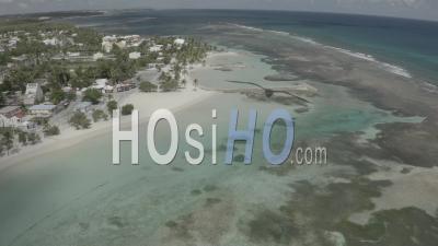Plage De Sainte-Anne, Guadeloupe Pendant Covid19 - Vidéo Par Drone