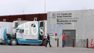 2020 - Shipping And Trucking At The Us Mexico Border Customs Area Increases During The Covid-19 Coronavirus Epidemic Outbreak Port Of Entry Commercial Inspection Facility.