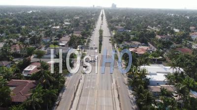 Images Aériennes De Covid-19 Sur La Plage D'hollywood, En Floride - Séquences Vidéo De Drone