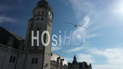 Gare De La Rochelle Pendant L'épidémie De Covid-19 – Video Par Drone