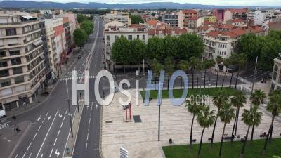 Place Catalogne In Perpignan During Covid-19 - Video Drone Footage