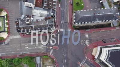 Départ Du Défilé Du 1er Mai - Séquence Vidéo Du Drone