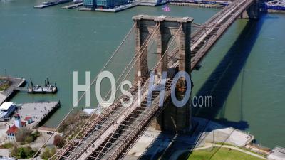 Pont De Brooklyn Manhattan New York Pendant La Pandémie De Covid-19 - Vidéo Drone