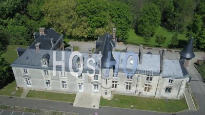Castle Parc De Geresmes Crepy-En-Valois - Video Drone Footage