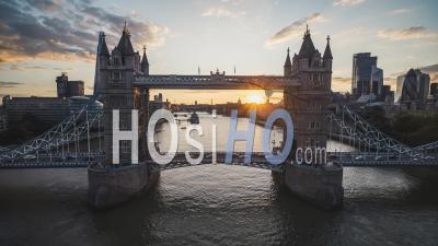 Last Rays Of Sun, Tower Bridge, Establishing Aerial View Of London Uk, United Kingdom - Video Drone Footage