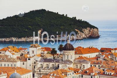 La Cathédrale De Dubrovnik, Aka La Cathédrale De L'assomption De La Vierge Marie, La Vieille Ville De Dubrovnik, Dalmatie, Croatie