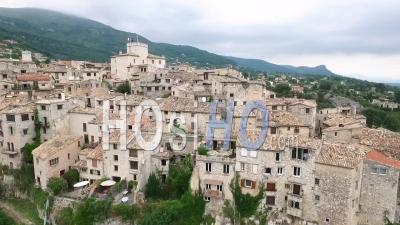Tourrettes-Sur-Loup En France, Vidéo Drone