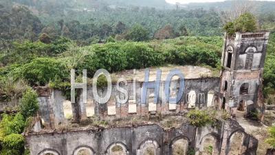 Aerial View Old Abandoned Church Of The Sacred Heart Of Jesus, Pagar Tras - Video Drone Footage