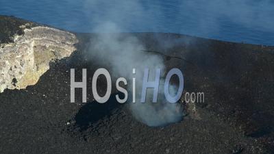 Activité Volcanique Du Volcan Stromboli, îles Éoliennes, Italie