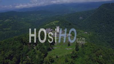 Vue Aérienne De La Forteresse D'anocopia - Vidéo Par Drone 