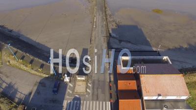 Passage Du Gois à Marée Haute Côté Bellevue Vidéo Drone