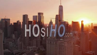 Beautiful Sunset Vibe In Manhattan Skyline In New York City Beautiful 4k - Video Drone Footage