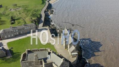 Château De Blackness En Ecosse, Royaume-Uni - Vidéo Aérienne Par Drone