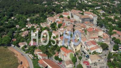 Village De Cabriès Pendant La Journée - Vidéo Drone