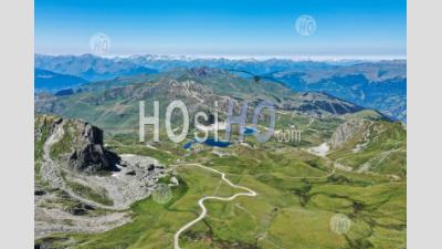 Vue Aérienne Du Lac De Bellecote En Savoie Vu Par Drone