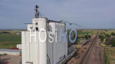 Farmers Grain Elevator Cooperative - Vidéo Par Drone