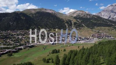 Station De Ski De Montgenèvre En été, Hautes-Alpes, France,Vidéo Par Drone