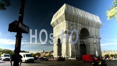Giant Artwork By Artist Christo On Triumphal Arch, Timelapse