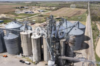 Marlette, Michigan - Un Ascenseur à Gain Géré Par Michigan Agricultural Commodities In The Thumb