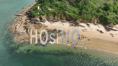  Plage De Tahiti à Carantec, Bretagne, France - Vidéo Par Drone