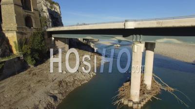 Mirabeau Bridge - Video Drone Footage