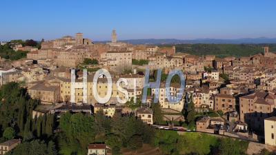  Italie, Toscane, Province De Sienne, Montepulciano - Vidéo Drone