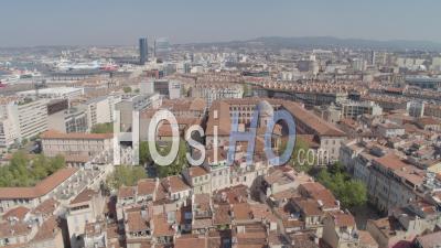 Centre De La Vieille Charité Et Cathédrale Le Major, Marseille, Bouches-Du-Rhône, France - Vidéo Par Drone