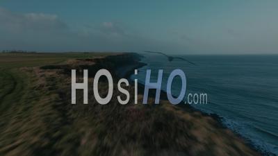 Prise De Vue Par Drone Au Lever Du Soleil Du Cap Manvieux En Normandie