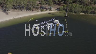 Vidéo Par Drone De Carcans Maubuisson, Le Parc Aquatique