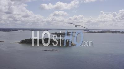 Vue Drone Du Golfe Du Morbihan, Îles Logoden, Île Jaj'h, Île Drenec, En Arrière-Plan Île D'arz