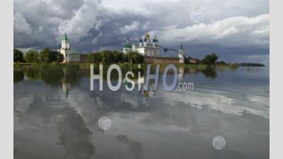 Monastère Spaso-Yakovlevsky. Russie. Rostov La Grande Ville.